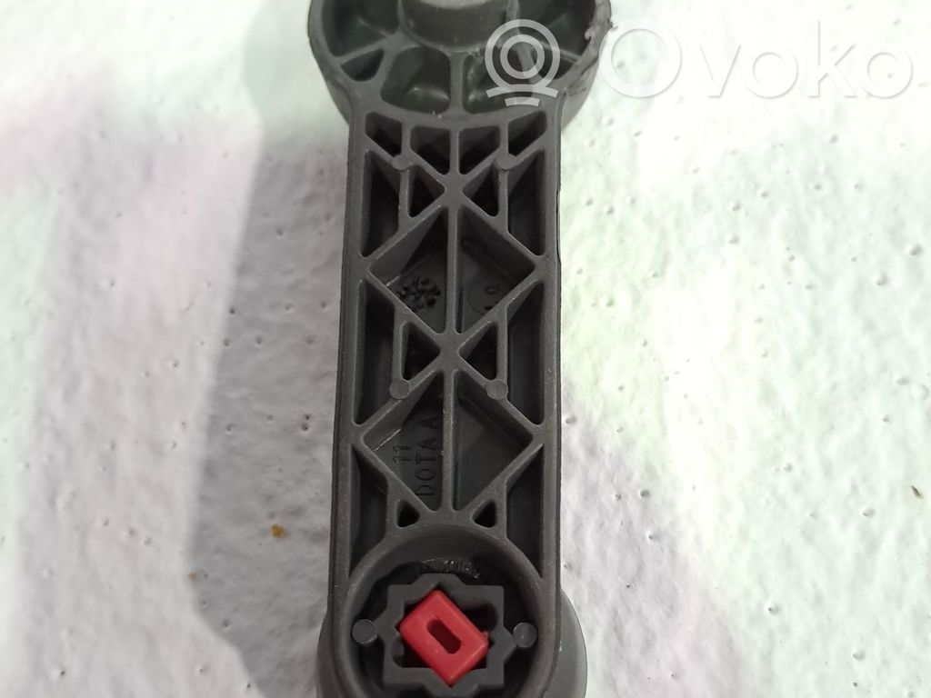 Regulador manual de la ventanilla trasera   1493778,93BBF23342AD32N4