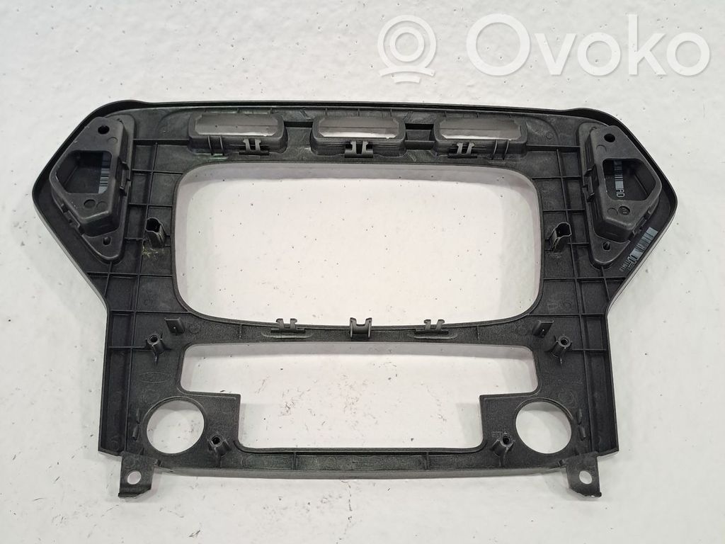 Ford Mondeo MK II Moldura del panel 