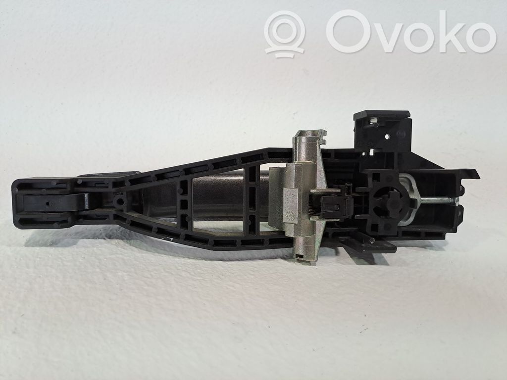Manecilla externa puerta trasera   1693603,AM51R224A36AA