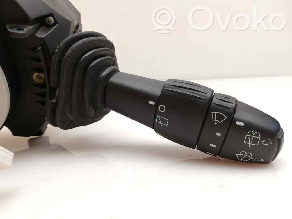 Fiat Bravo - Brava Butoane/comutatoare pe volan 