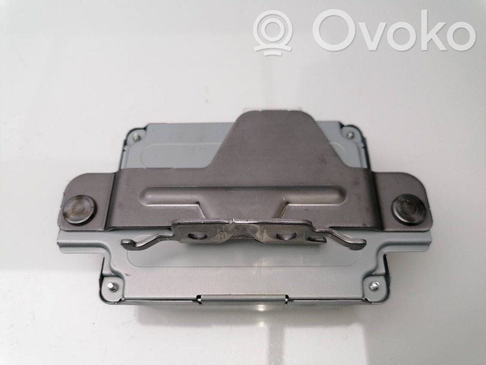 Nissan X-Trail T30 Central body control module 