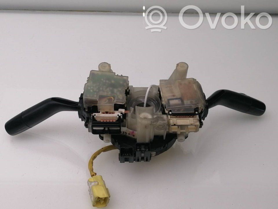 Mazda 323 F Tasten Schalter Multifunktionslenkrad 