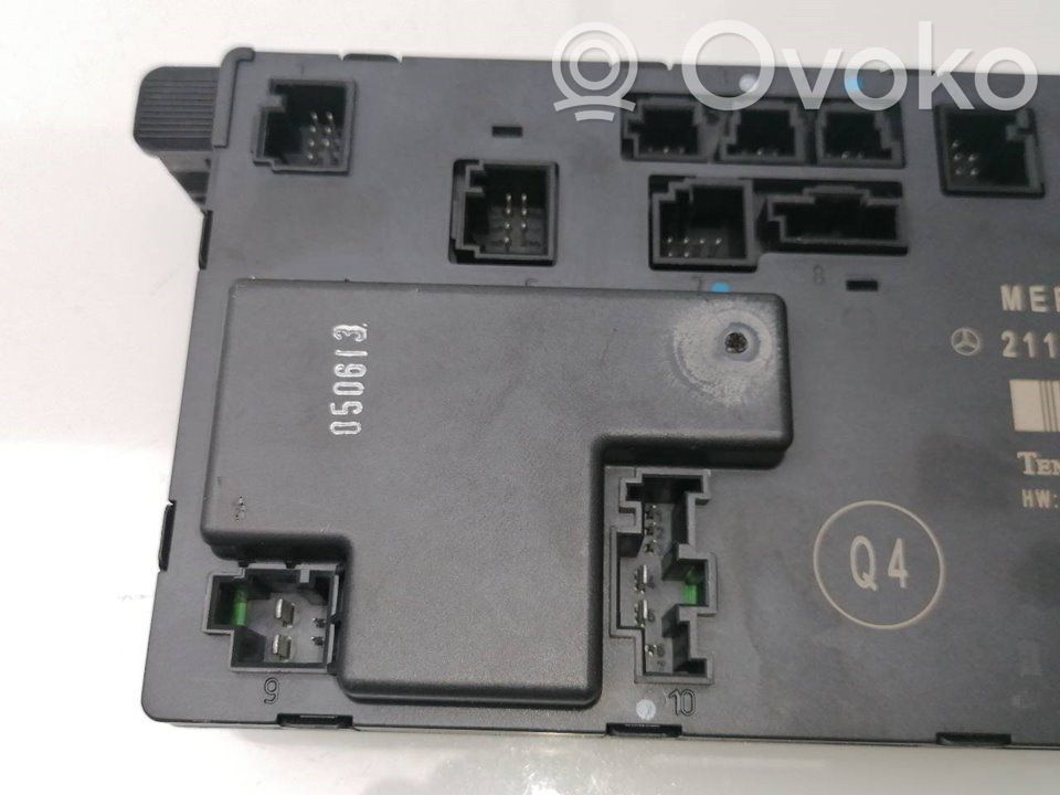 Unidad de control/módulo de carrocería central   211870102608