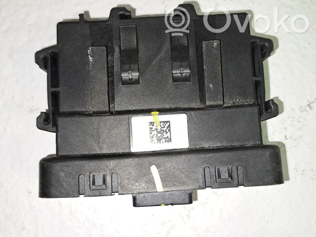 Renault Express Unidad de control/módulo de carrocería central 