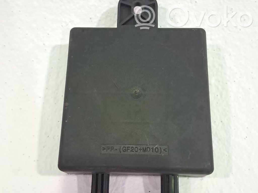 Unidad de control/módulo de carrocería central   231A08365R