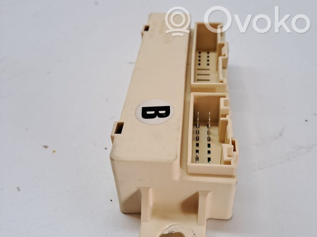 KIA Venga Unidad de control/módulo de carrocería central 