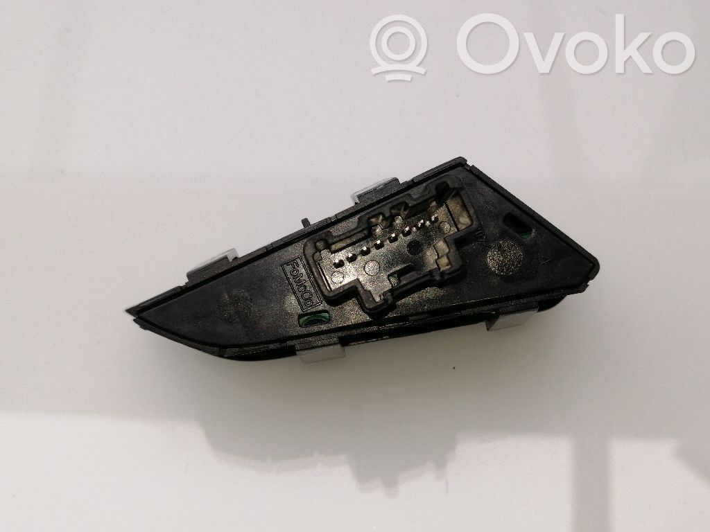 Ford Mondeo Mk III Interruptores/botones de la columna de dirección 