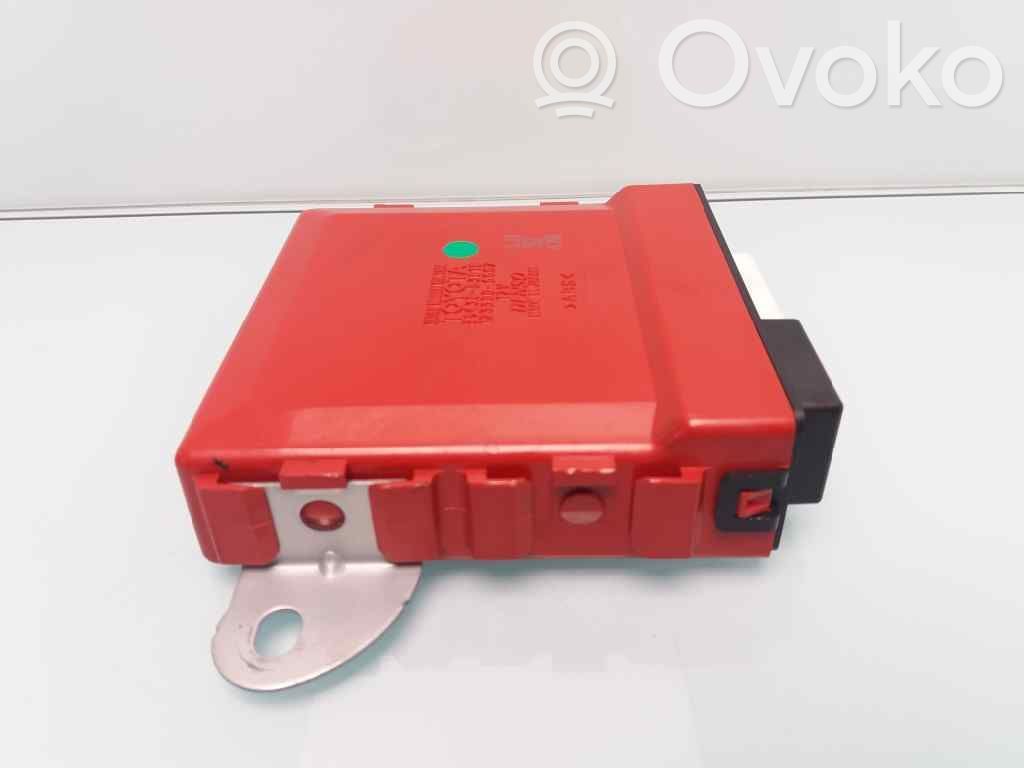 Lexus IS III XE30 Modul de control caroserie central 