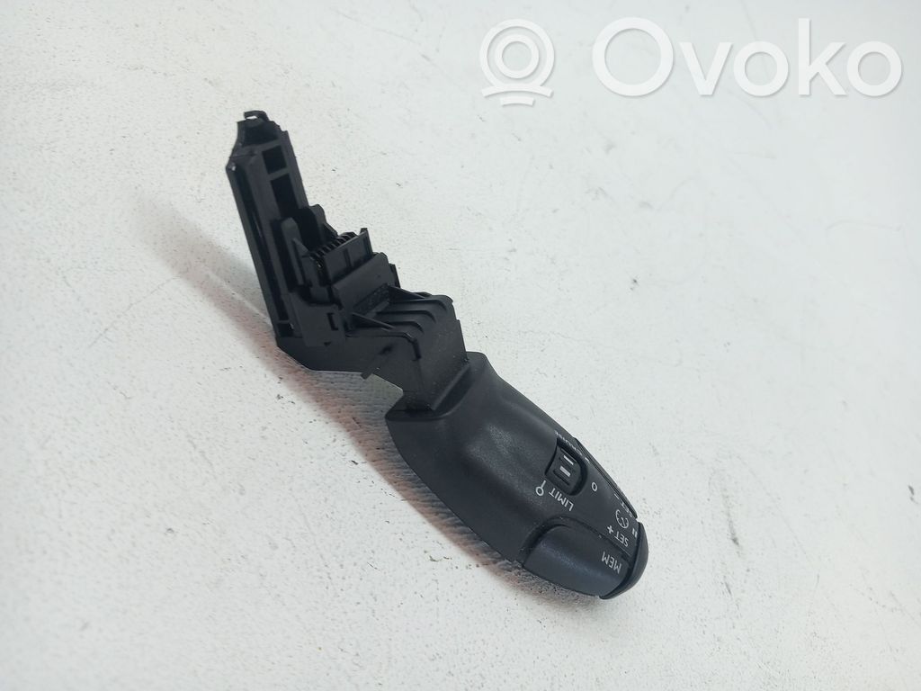 Peugeot 308 Boutons / interrupteurs volant 