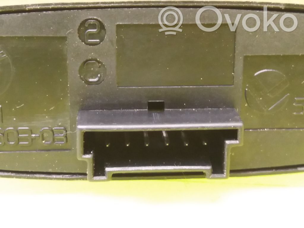 Botón interruptor de luz de peligro   61319196712,549529100,694560303