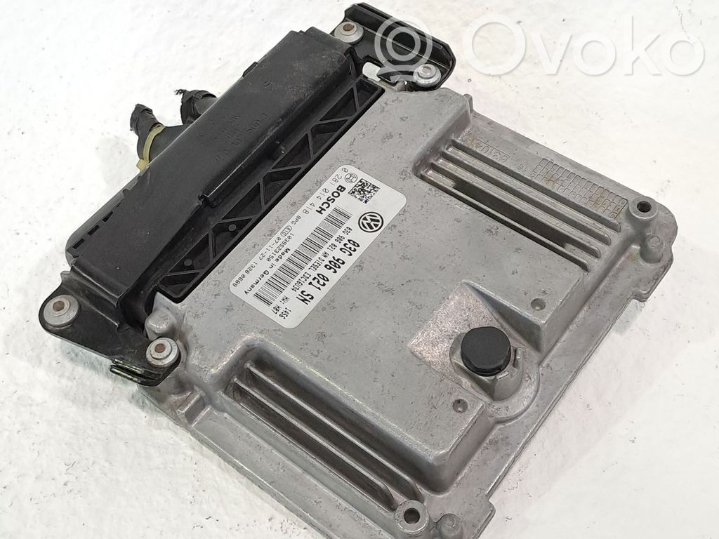 Motorsteuergerät ECU   03G906021SN