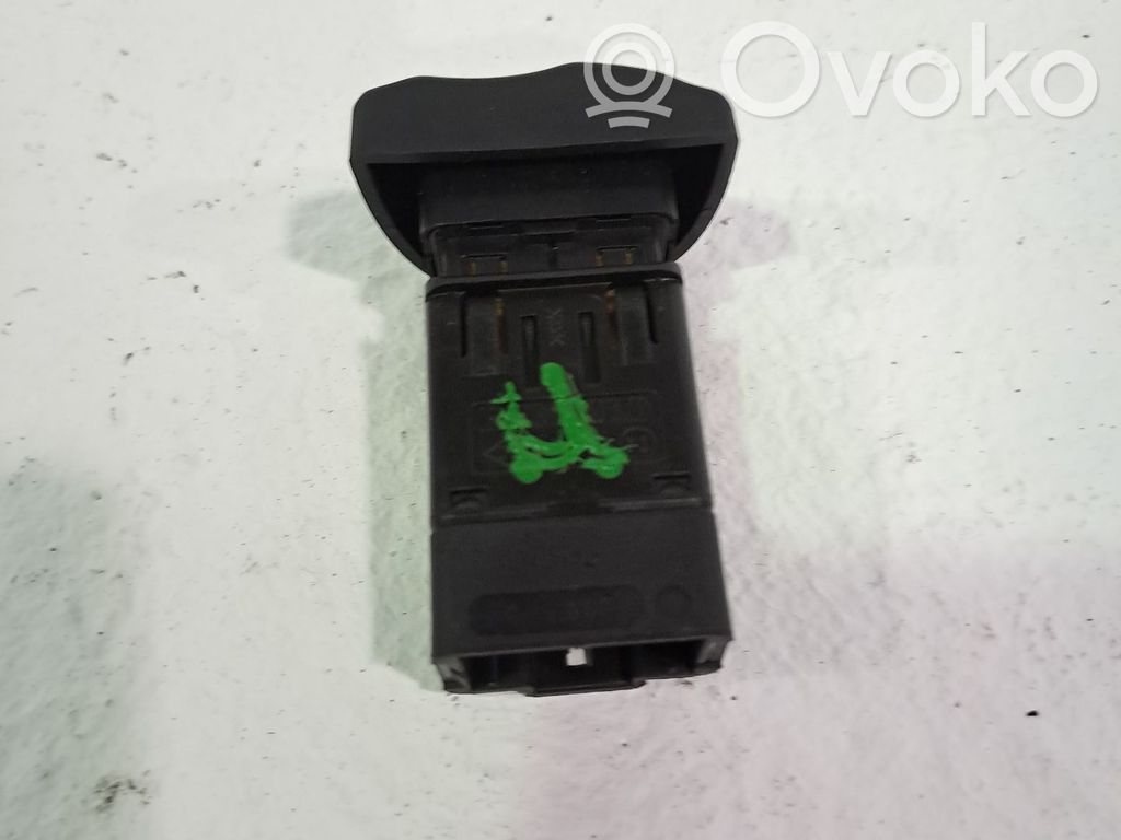 Botón interruptor de luz de peligro   7700841043,435536,841043