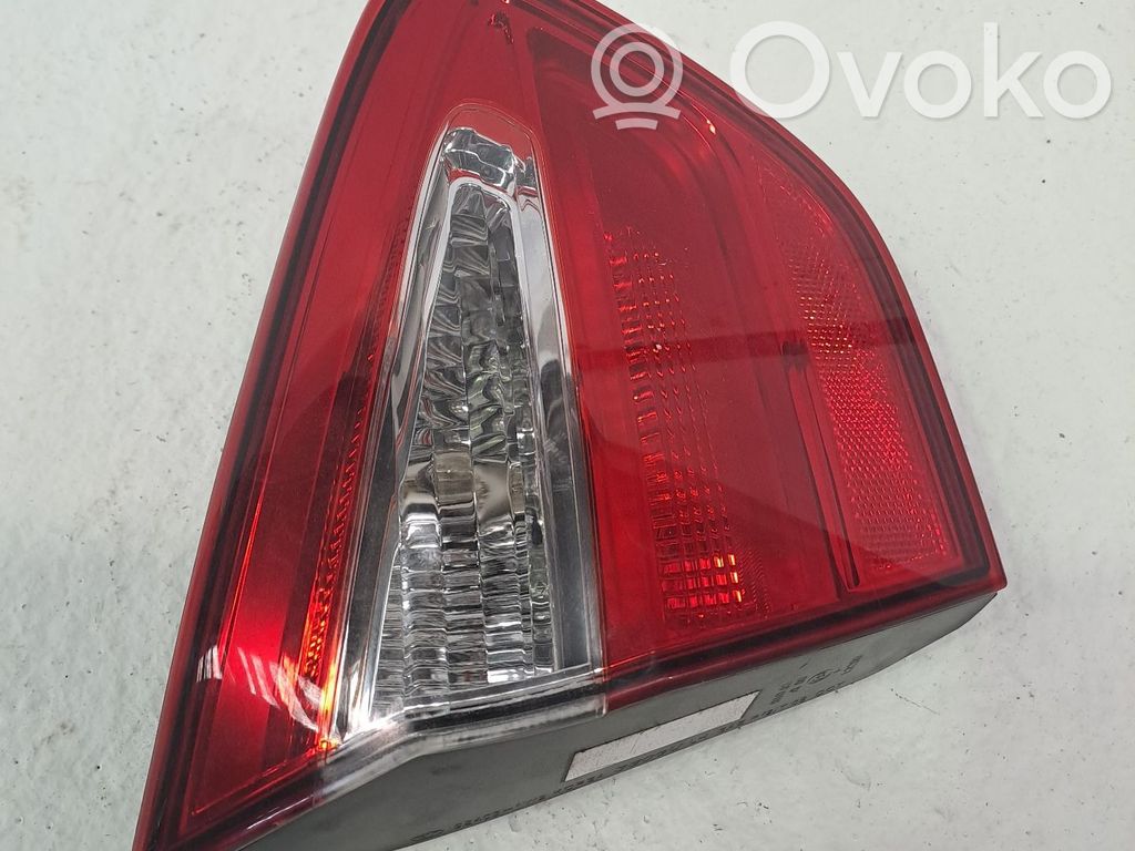 KIA Rio Ampoule, feu stop / feu arrière