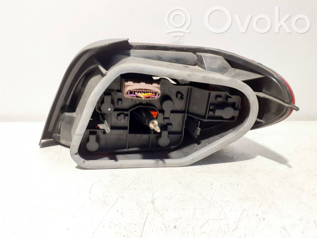 Takavalon polttimo   6350J5