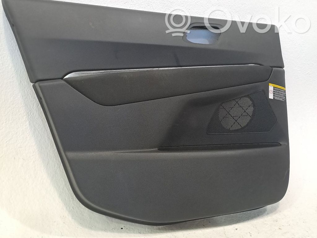 Peugeot 3008 II Rivestimento del pannello della portiera anteriore