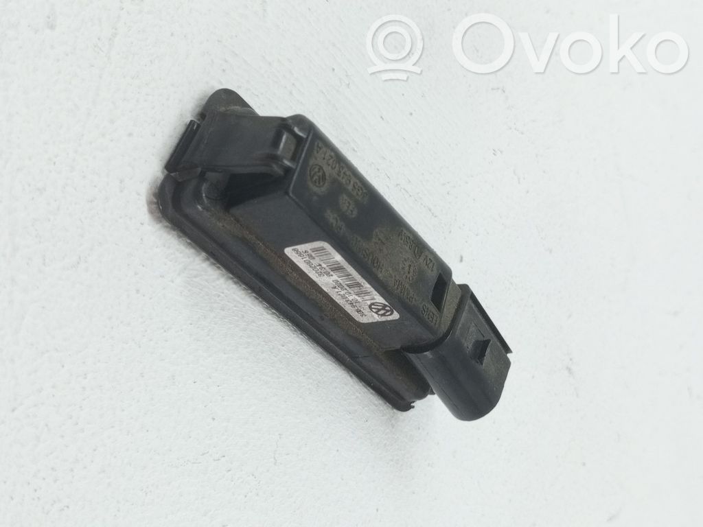 Éclairage de plaque d'immatriculation   3G5943021A