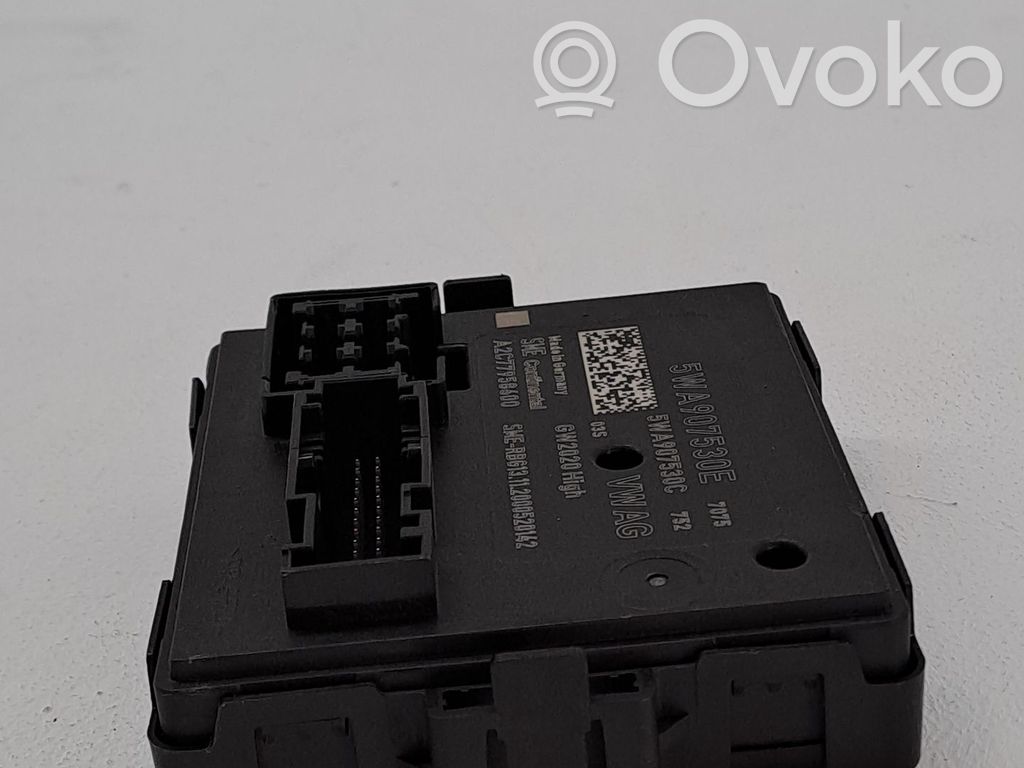 Volkswagen Golf VIII Modul de control caroserie central 