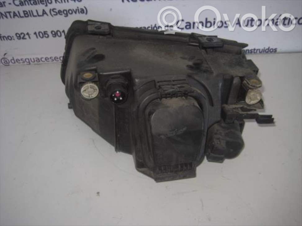 Scheinwerfer   1852807000
