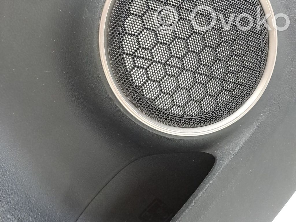 Lexus NX Boczki / Poszycie drzwi tylnych 