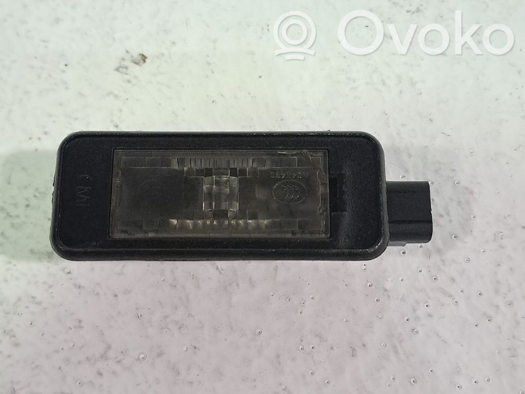 Éclairage de plaque d'immatriculation   6340G3