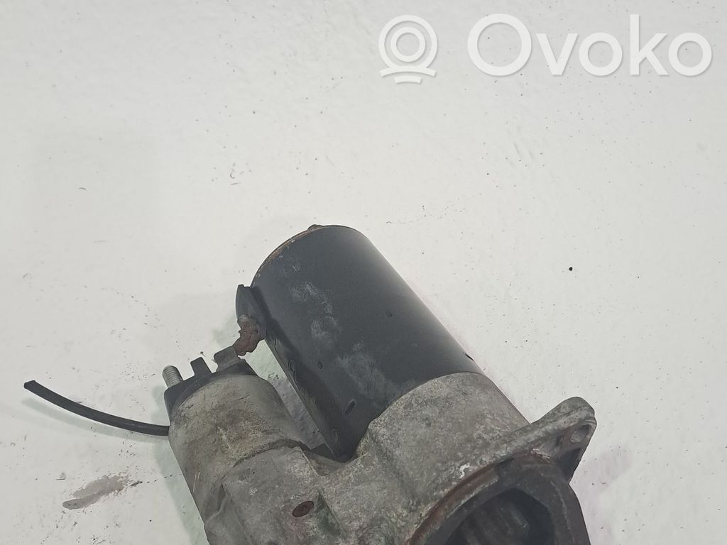 Motor de arranque   A0051517401