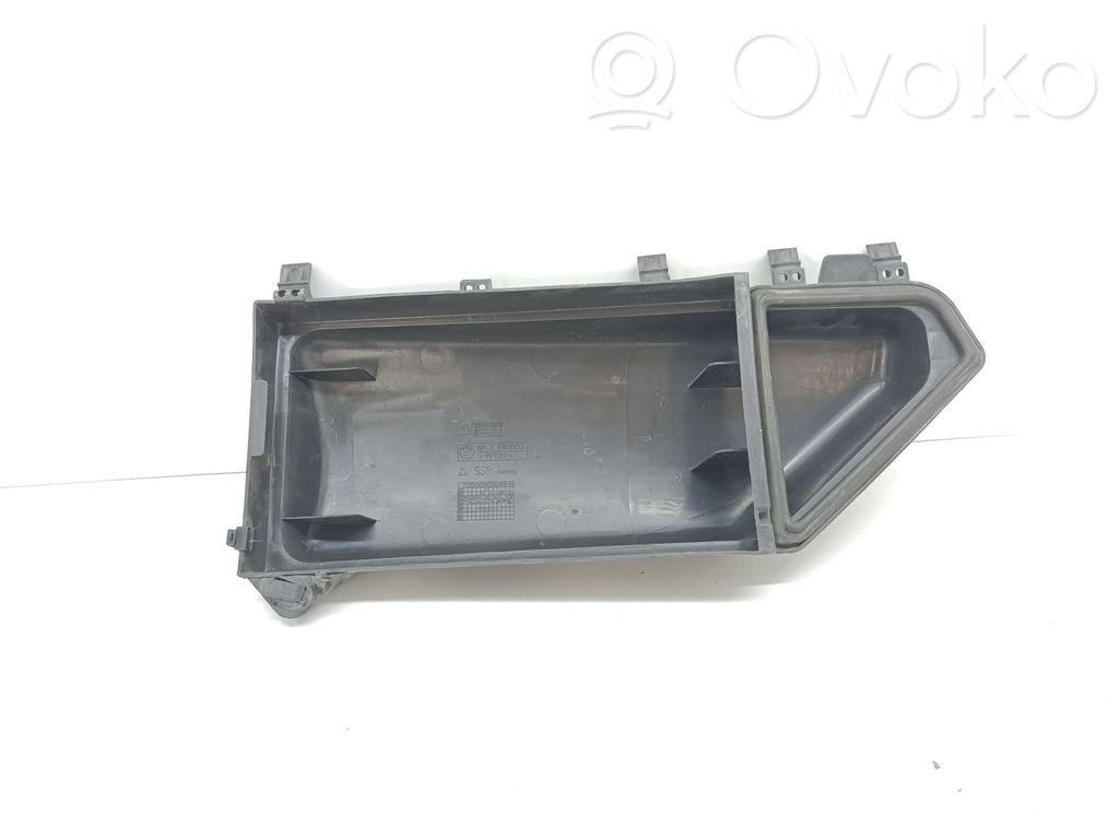 Caja del filtro de aire   64316913503,6913503