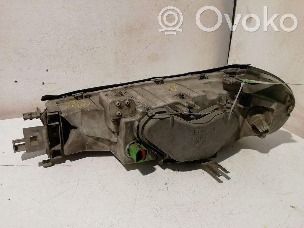 Ford Mondeo MK II Scheinwerfer 