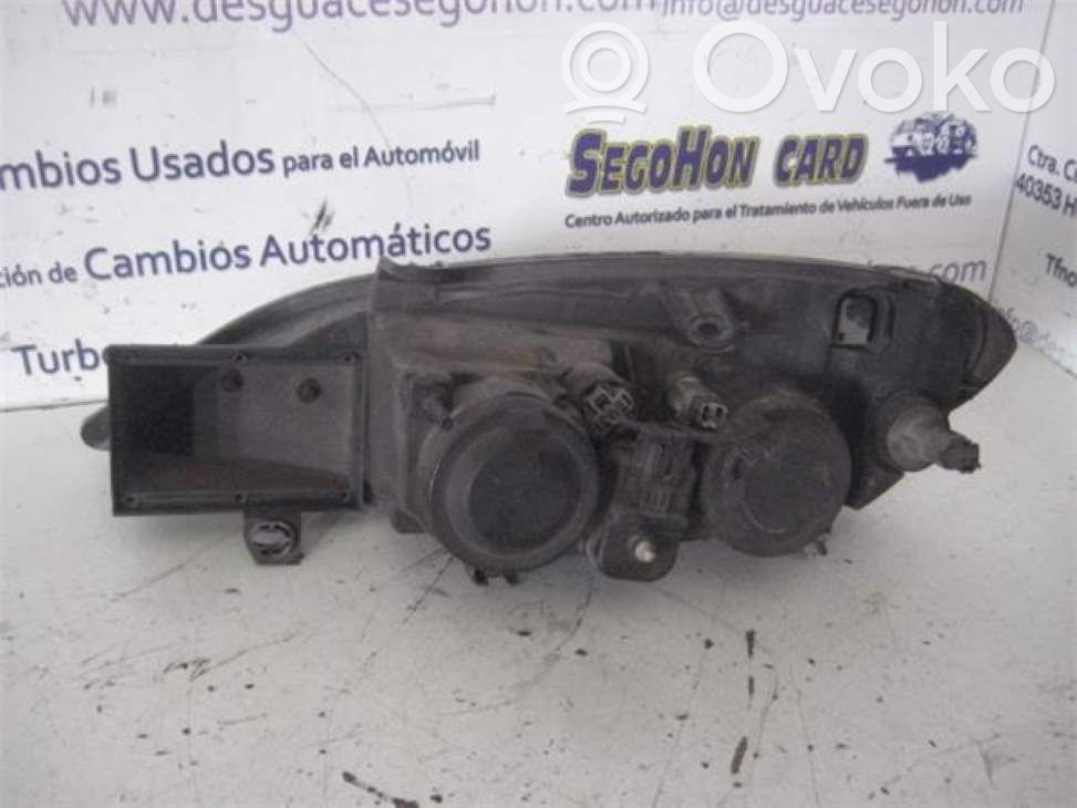 Nissan Primera Faro/fanale 