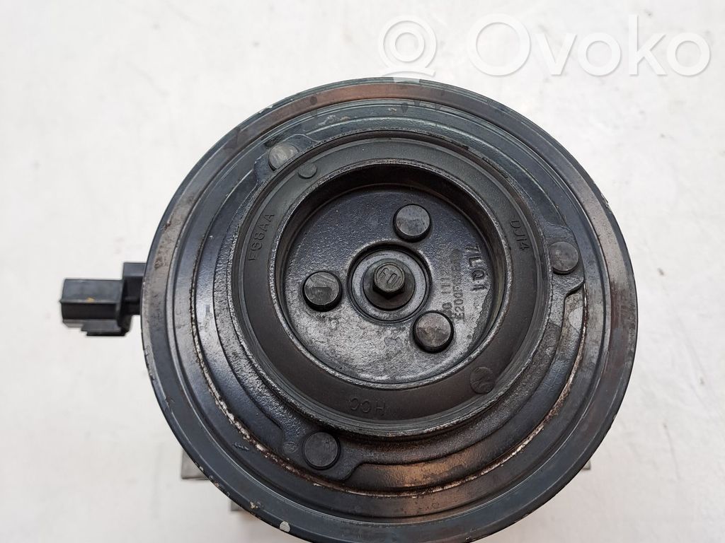 Hyundai Elantra Compressore aria condizionata (A/C) (pompa)