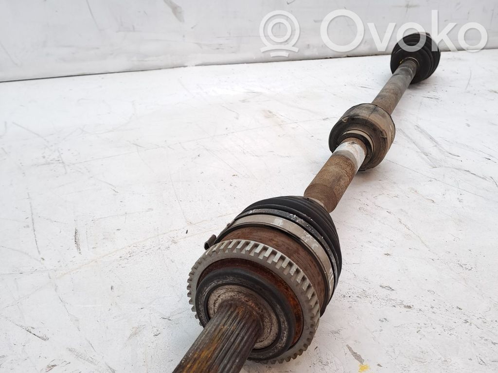 Etuvetoakseli   495013X000