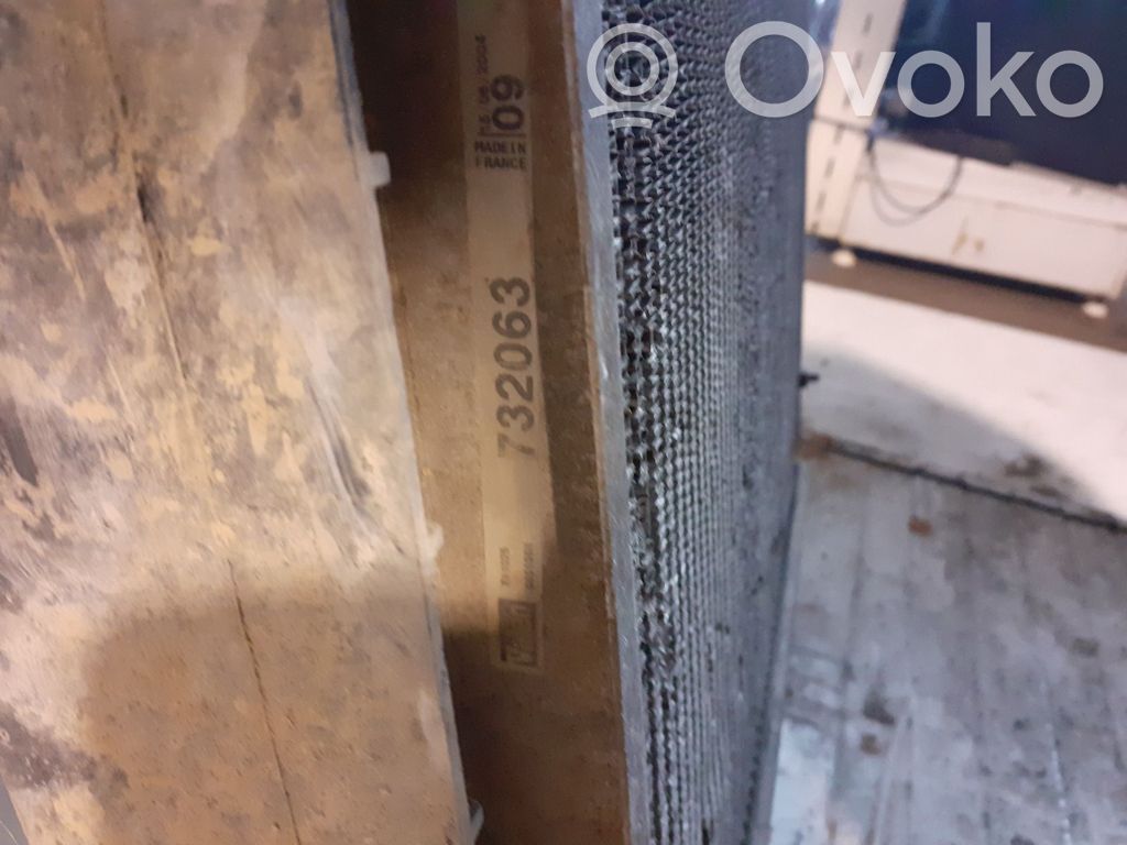 Coolant radiator   732063,732063