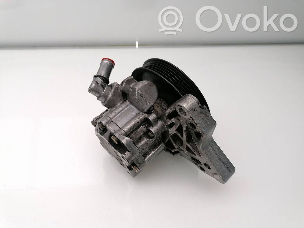 Ohjaustehostimen pumppu   2249301