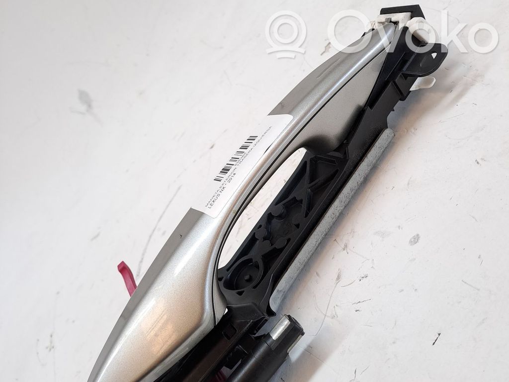 Lexus NX Manecilla externa puerta trasera 