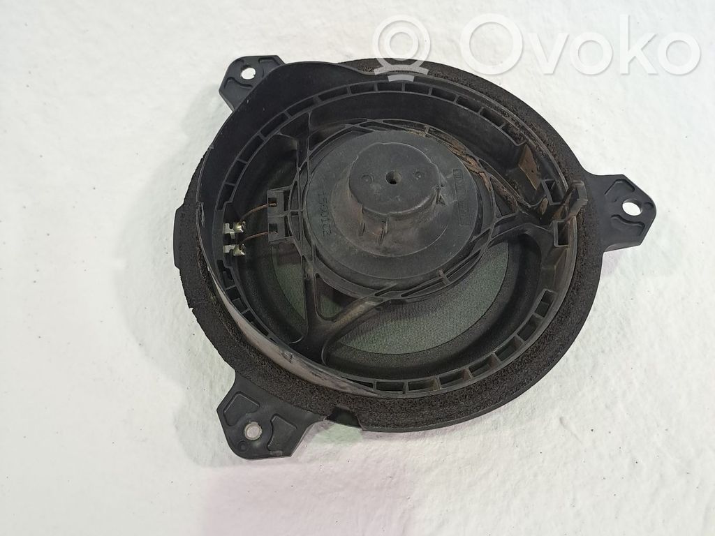 Toyota Avensis T270 Altoparlante portiera anteriore