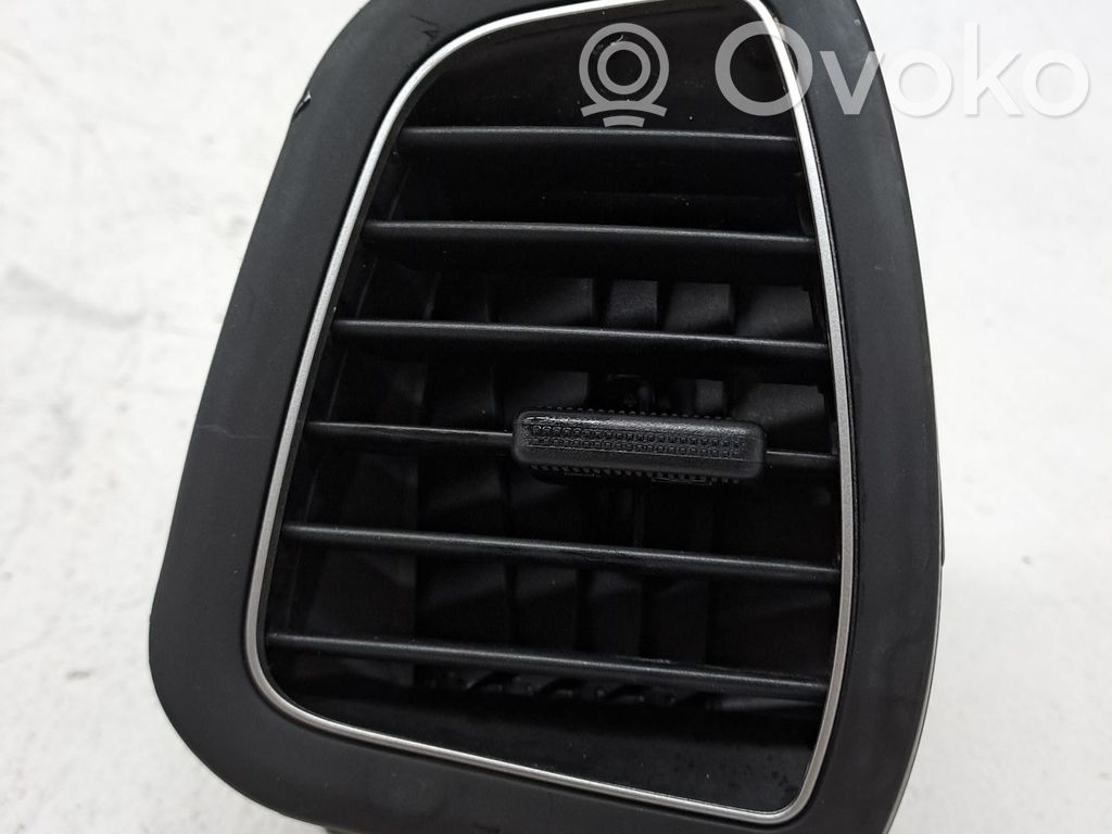 Hyundai i20 Active Luftausströmer Lüftungsdüse Luftdüse frontscheibe 