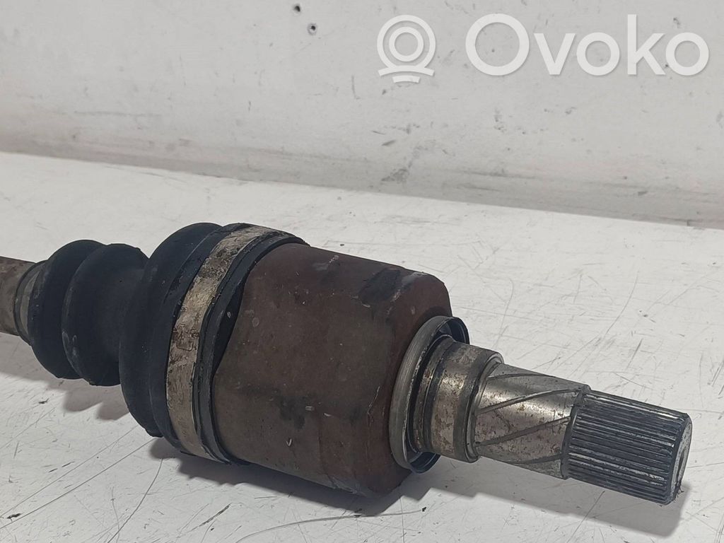 Eje de transmisión delantero   8200198016