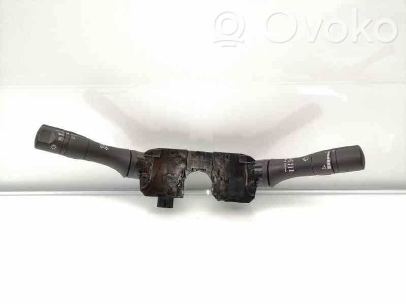 Nissan Qashqai Boutons / interrupteurs volant