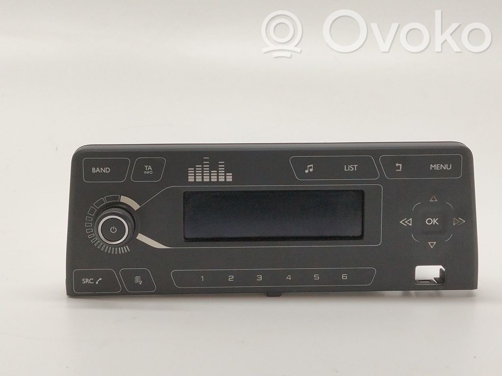 Peugeot Partner Unitate principală radio/CD/DVD/GPS 