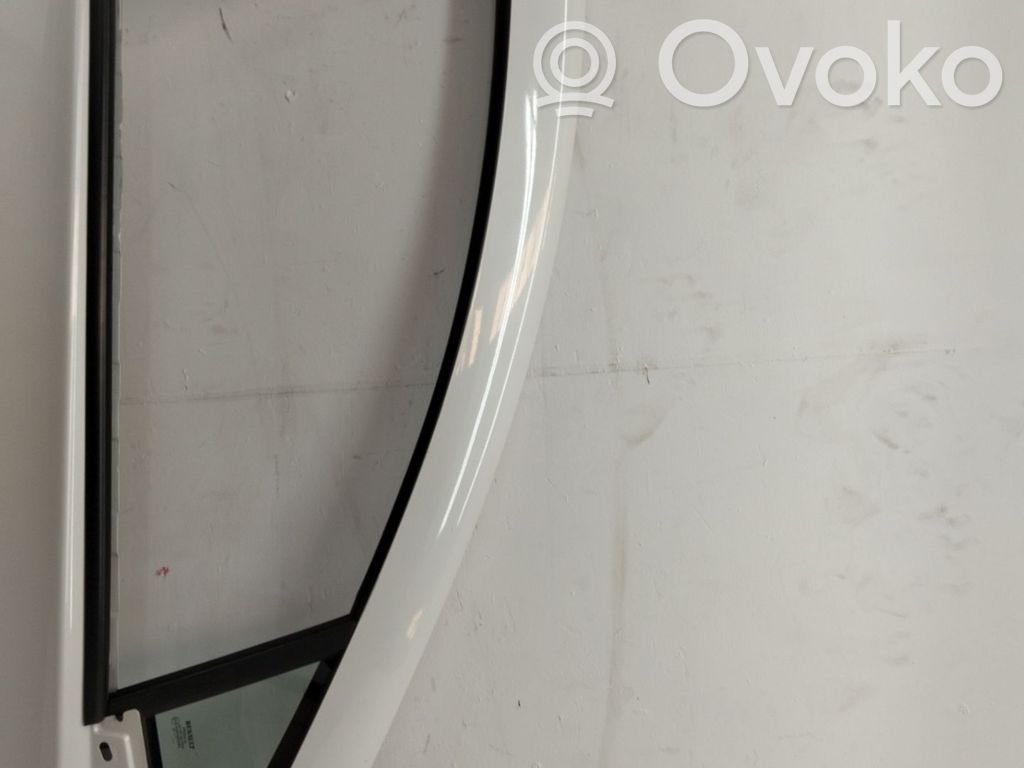 Priekinės durys   801004005R