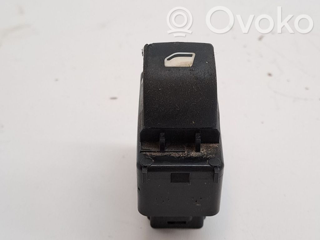 Interruptor del elevalunas eléctrico   6490E2