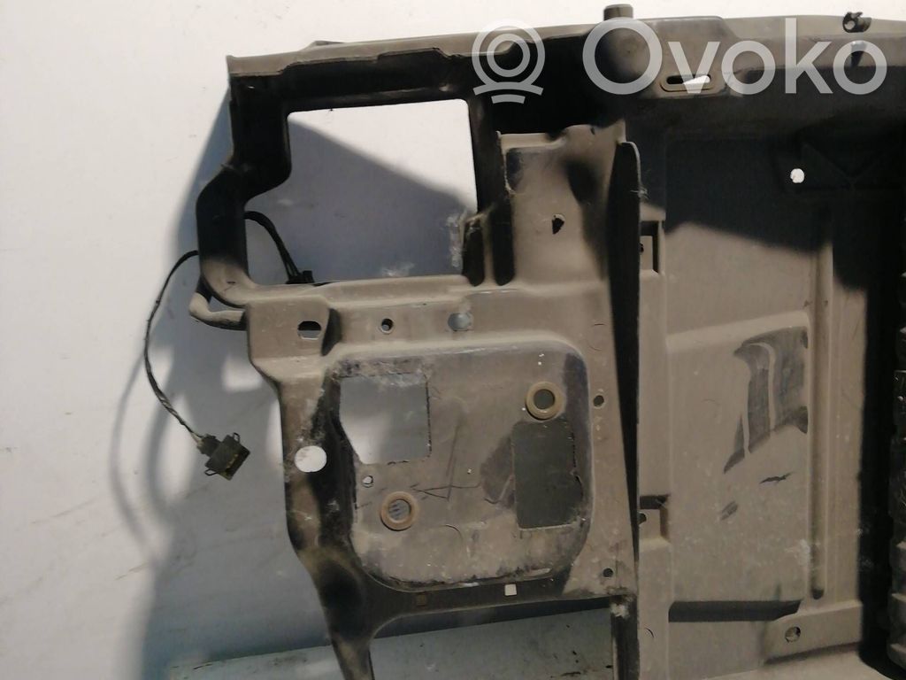 Volkswagen Polo III 6N 6N2 6NF Pannello di supporto del radiatore