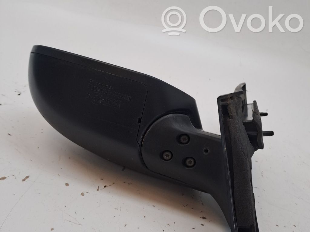 Elektryczne lusterko boczne drzwi   DJ0169180D