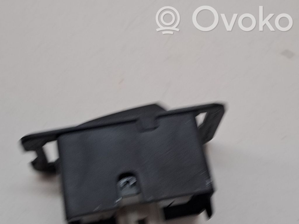 Renault Zoe Unidad de control/módulo de carrocería central 