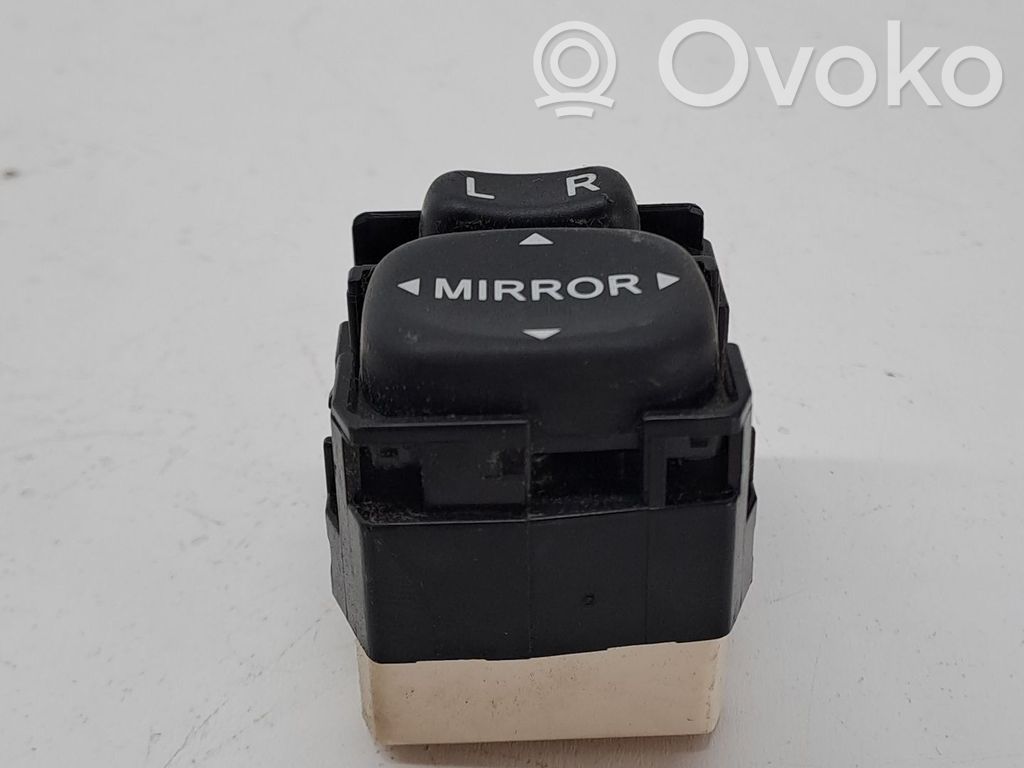 Toyota Yaris Bouton de commutateur rétroviseur latéral