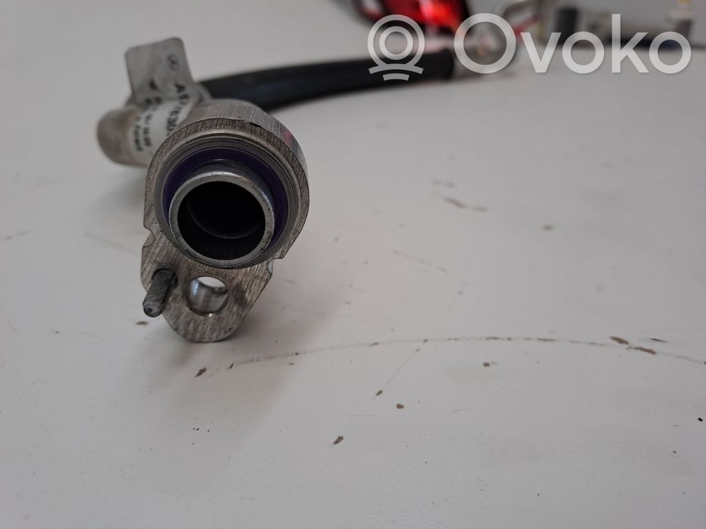 Mercedes-Benz A W177 Giunto/manicotto flessibile A/C