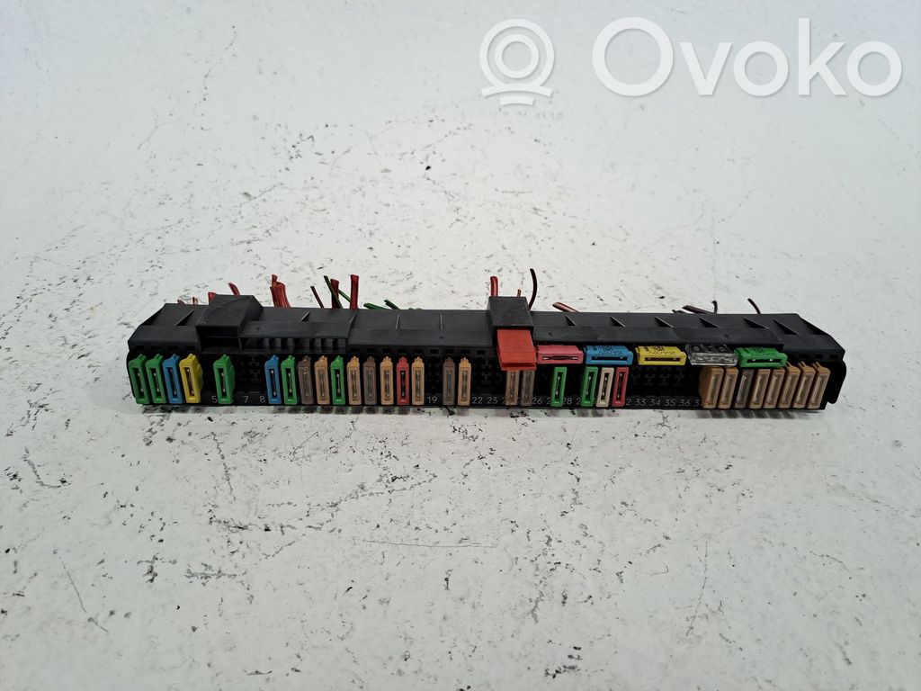 BMW 5 E39 Sulakemoduuli 