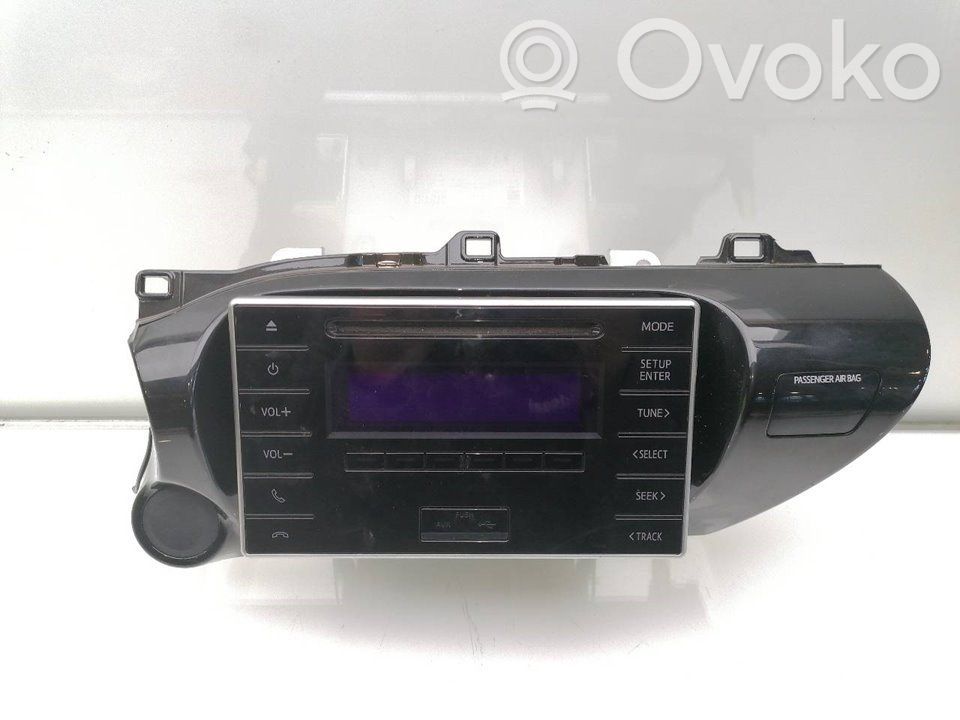 Toyota Hilux (AN120, AN130) Unitate principală radio/CD/DVD/GPS 