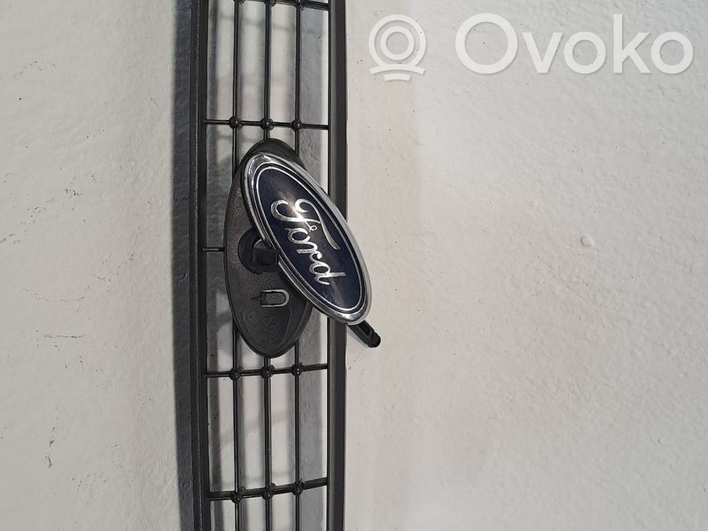Ford Focus Priekšējais režģis 
