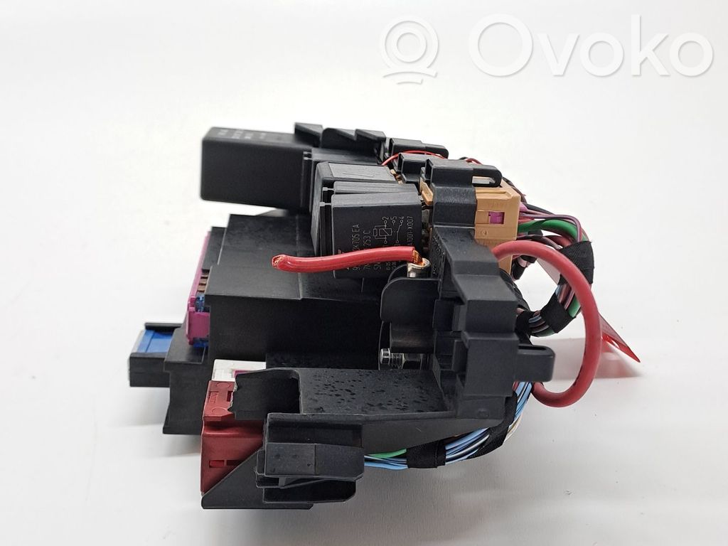 Módulo de fusible   8K1937503
