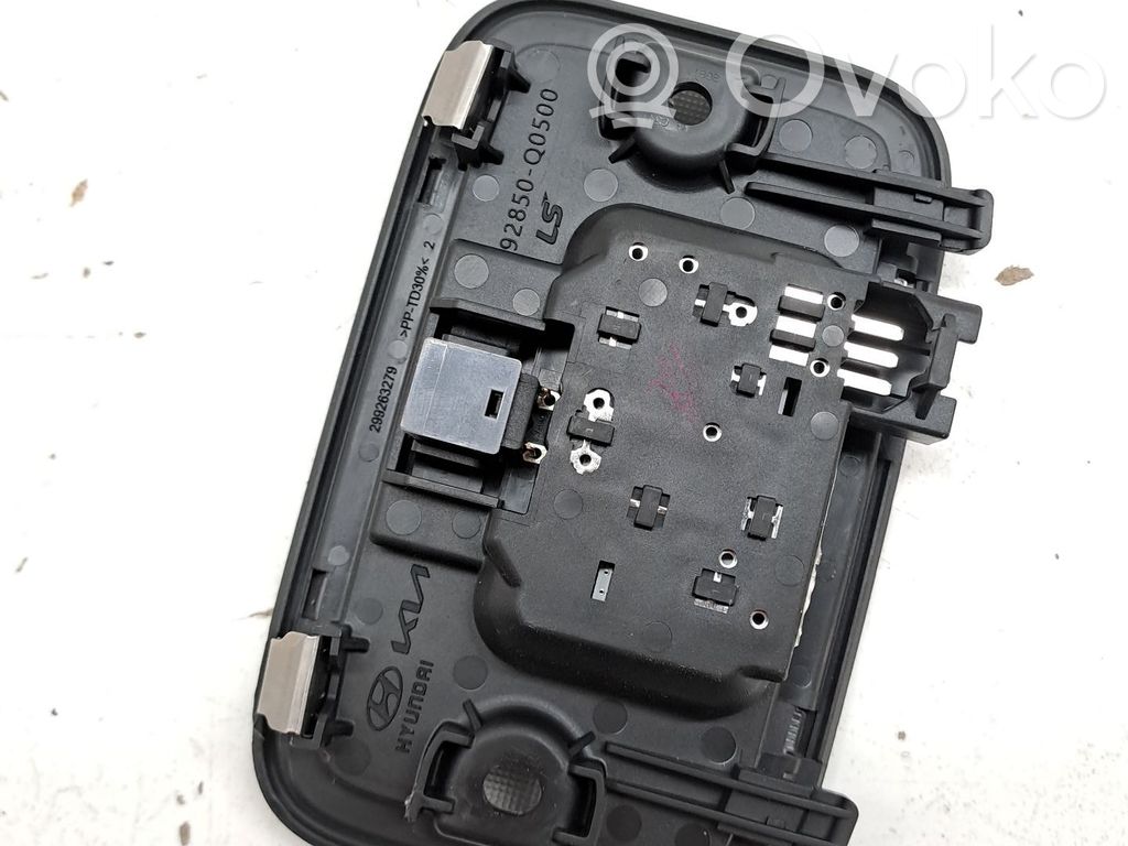 Hyundai i20 (BC3 BI3) Garniture de console d'éclairage de ciel de toit 